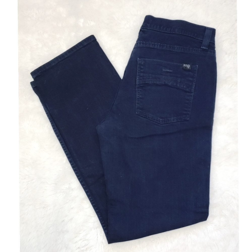 Dark blue Jean